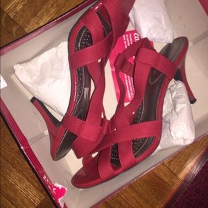 Res Strapped Open Toed Heel